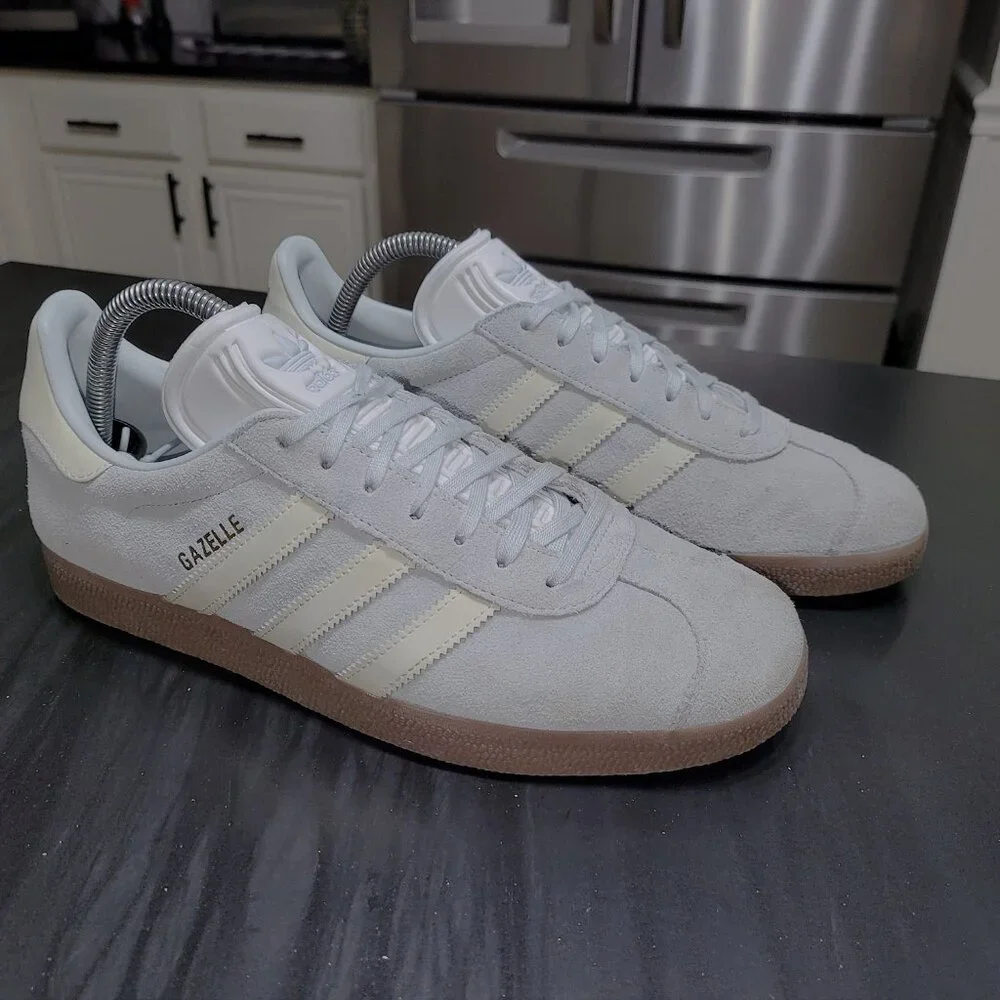 Adidas Gazelle Originals OG Blue Tint/ White Gum Sole CQ2178 - Picture 7 of 16